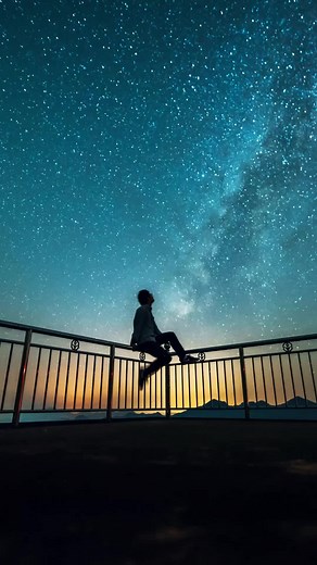 Vou-me embora agora, vou...🎶 - Música: Velocidade da Luz🎤 - Artista: Grupo Revelação#legenda #musica #music #edit #lyrics #lyricsvideo #song #songs #letra #mood #status #stories #lofi #fy #foryou #paravoce #gruporevelação #pagode #samba #festa #karaoke #triste #morte #sad #edit #edits