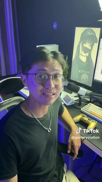 1 Hari 1 Cheat: WWE Smackdown Here Comes the Pain