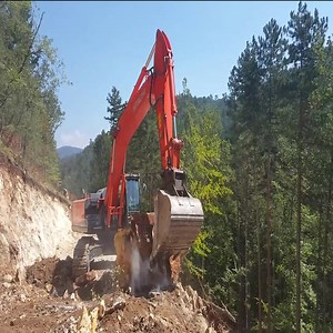 1.8M views · 14K reactions | The technique of pushing a huge rock | Heavy Machine Mechanic | Facebook