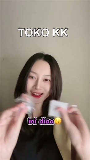 A must-have for hijabers! Magnetic hijab clips—instantly attach, and your hijab stays neat withou...