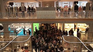 French GDP grows 7% in 2021 in strong rebound