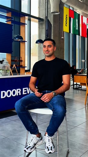 noon on Instagram: "Say hi to Ali 👋 He works on ads and commercial at noon food - helping restaurants grow and figuring out what really works (and what doesn’t). Hot seat time! #teamnoon #meettheteam #noonfood"