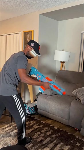 The Silent Room Challenge 🏠🤣#quietplacegame #foryou #fyp #funnyvideos #challenge