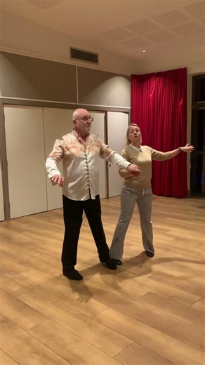20.1.26 Beginners Swing Jive (Basics, Change of Place, Hip Bumps, Change of Place, Change of Hands)