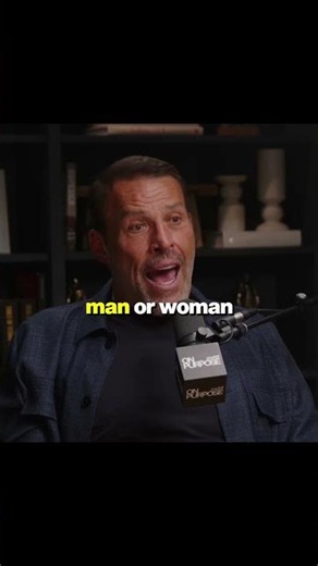 @tonyrobbins Explains Why Following The Crowd Is Dangerous