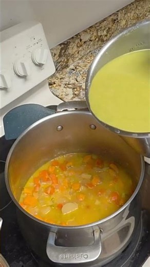 Delicious and Easy Split Pea Soup 🍲 with Tons of Veggies
