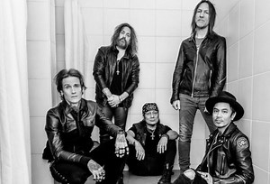 BUCKCHERRY Releases Music Video For 'Gun'