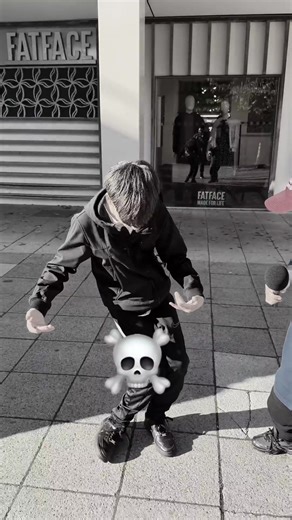 Was this a dance or a possession👀... #taxi #skyline #operator #taxioperator #skylinetaxis #car #carpool #northampton #miltonkeynes #wellingborough #bedford | Skyline Taxis 222111 / 260260