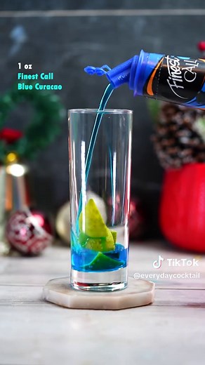 Winter Wonderland Mojito Recipe for Cozy Days