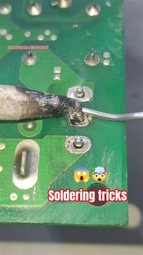 Soldering and Desoldering tips and tricks for every technician #shorts #electronic #soldering #video