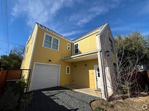 Downtown Austin Houses for Rent - 56 Homes | Apartments.com