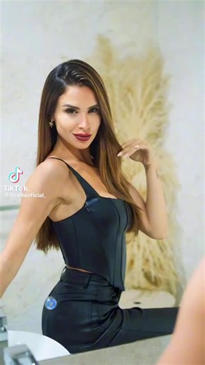 Rosmery Marval: Artista Venezolana en la Farándula