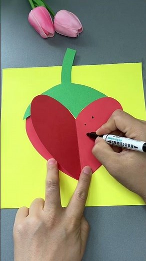 Simple strawberry collage, kindergarten craft #crafts #kindergartencrafts #art #diy