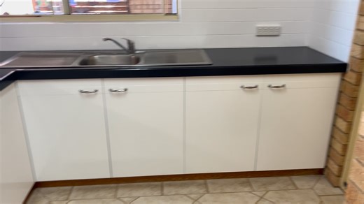 Waggrakine Kitchen Cabinets, Benchtop and Splash-back After Resurfacing | Mid West Resurfacing | Facebook