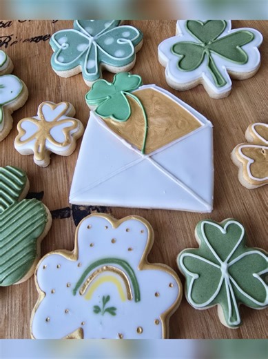 A little sugar, a little luck. ☘️ Happy St. Patrick’s Day! 💚 #Stpatricksday #cookies #irish #fyp #luck