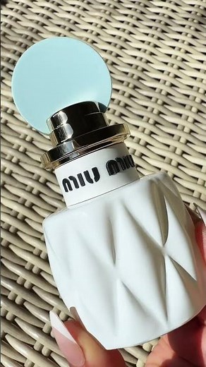 Miu Miu Fleur de Lait Perfume Unboxing & Review | Coconut Milk & Mango Fragrance #miumiu #newperfume