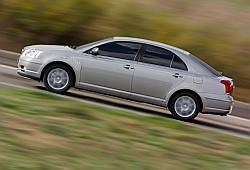 Dane techniczne Toyota Avensis II