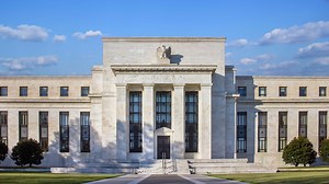 Download 4K time lapse of the Federal reserve building.