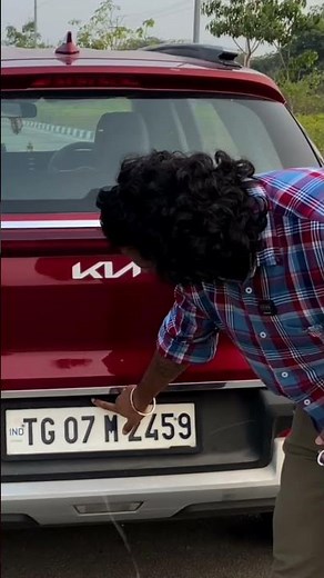 Kia Sonet 1.2 Engine Review | Space & Performance Explained I Compact SUV but Only 4 Comfortable?