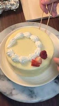 イチゴとホワイトチョコのムース～クリスマスに間に合わなかった者たち～