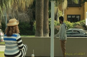 A simple "magic door" prank leaves onlookers stumped.