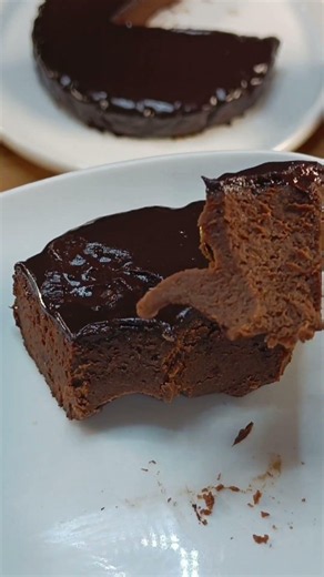 واش تايقي باللي هاد الكيكة الوعرة ما فيها لا طحين لا سكر لا زيت #اكسبلور #وصفات_صحية #recipe