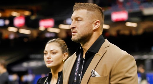 Everyone Is Sending Their Love To Tim Tebow And His Wife After Life-Changing Announcement