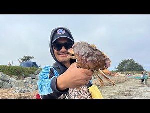 Crabbing at Doran Beach, Bodega Bay