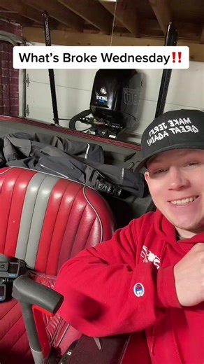 How to Fix a Trim and Throttle Unit on a Bass Boat