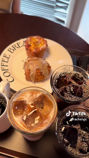 Day 16 of nonstop eating 😂 #fypシ #korea #traveltiktok #seoul #foodtiktok #koreanfood #whatieat #vlogtiktok #dailyvlog #whatidid #vlog #koreanbbq