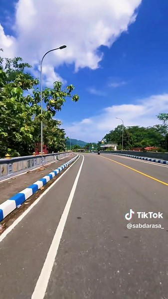 Pernah rame pada masanya.. #pacitan #perjalanan #pacitanstory #dolanpacitan #fyp #fypage #berandatiktok #kenangan #pacitanparadise #pacitan24jam #pacitanwonderful #paradiseofjava