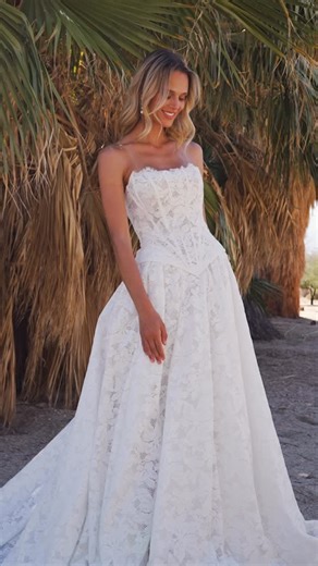 L'amour on Instagram: "From her intricate lace details and detachable sleeves to the structured yet ethereal A-line silhouette, Mulan was made for grand entrances and unforgettable “I do” moments. ❤️ How would you style her, sleeves on, sleeves off, or both? 😍 Wedding Dress Featured: Mulan LA26118 Dress Designer: @lamourbycallablanche #callablanche #brideinspo #weddingdressdesigner #laceweddinggown #weddingdress"