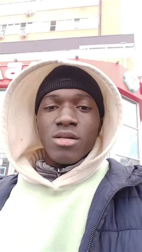 Arrêter avec ça orrh #tiktokmali🇲🇱223 #courage #diasporamaliems #russianfederation🇷🇺 #russia #foryou