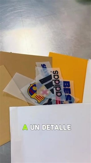 Logos perfectos en bolsas de regalo, cartas y más con Impresión DTF
