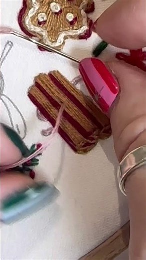 Day 20 - Three little Cinnamon sticks tied with a bow 🎀 #embroiderystitches #handbroidery #xmas