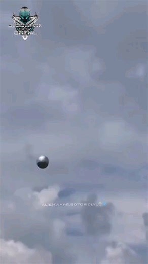 Alienware Server ®️ on Instagram: "📍 UFO / ORBE / UAP / OVNI Un objeto esférico metálico fue grabado mientras sobrevolaba a baja altura un campo agrícola en Yumbo, Valle del Cauca, Colombia. Durante el video, el objeto desciende y se pierde entre la vegetación. 🔗Todos los Derechos de Autor y Créditos ☢️ ☣️ ⚠️ ♻️ 🆘📲📸📻📺📆📡🔭📹🎬☎️ ✅🎦👉🏻 ---------RECOMIENDA---------- -----------COMENTA-------------- ----------COMPARTE------------- LOS VIDEOS MAS SORPRENDENTES DEL MUNDO LA ENCUETRAS AQUÍ �