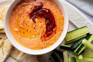 Roasted Red Pepper Greek Yogurt Dip