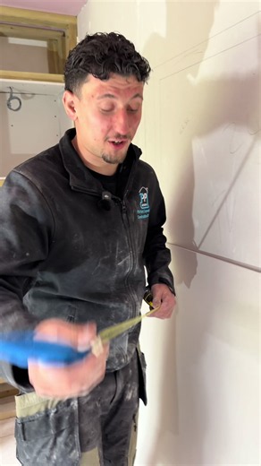 How to Cut Plasterboard Like a Pro – Easy DIY Tutorial