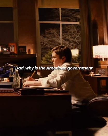 EntertainWave on Instagram: "Christopher Nolan cast Aaron Eckhart as Harvey Dent in The Dark Knight (2008) after seeing Eckhart’s performance in this movie. Writer and director Jason Reitman wrote individual letters to each of the stars in the film, telling them why they would be right for the part. Every one of his first choices accepted their parts, and most thanked Reitman for his great letter. Film: Thank You for Smoking"