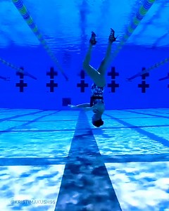 967K views · 494 reactions | This world class artistic swimmer is going viral for her jaw-dropping skills | BuzzFeed News | Facebook