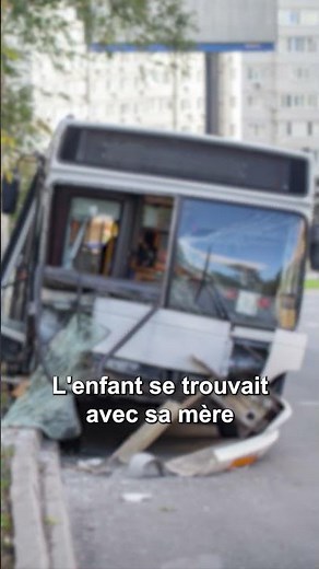 A bus crashes into several people after running off the road and kills a 7-year-old child in Annecy.