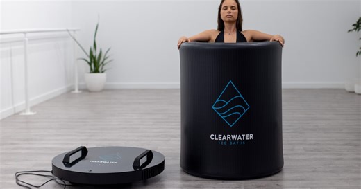 Cold-plunge tub chills water – and users – without ice or refrigerants