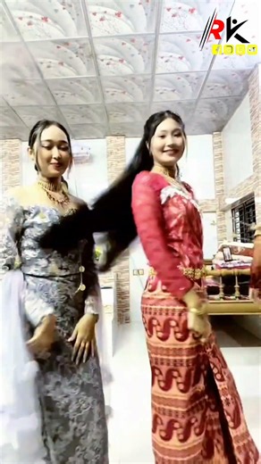 ရခိုင် သမချေ အက english တေးခြင်းန အက ကောင်း #trending #dance #rakhinegrl