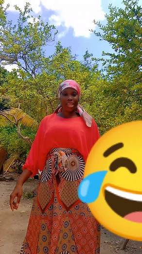 Sè Landy nan dans sen mak la