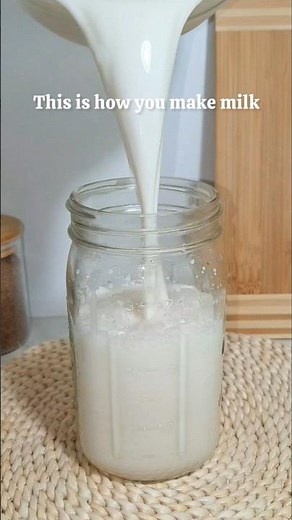 Almond milk the way I've been making it since I was a kid. 🥛 #almondmilk