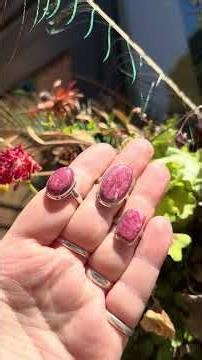 Have you ever seen Thulite? It’s Norway’s official Gemstone! #thule