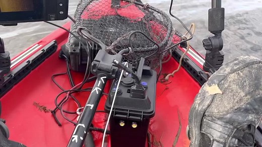 The #dakotalithiumbatteries #powerbox10 remains the work horse of those needing to power equipment on the go. Lite, compact and enough capacity to get you though.Jeff Little The Little Stuff shows us how it’s done. #DakotaLithium #PowerYourPassion #11YearWarranty • • • #gofurther #lastlonger #playharder #cleanenergy #sustainability #gogreen #lithiumbattery #lithiumbatteries #lithium #technology #LiFePo4 #optoutside #lithiumrevolution | Dakota Lithium Batteries