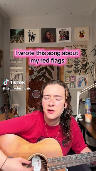Red Flags: An Indie Song Inspired by Carrie Bradshaw
