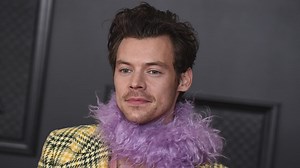 Ini Cara Olivia Wilde Rayakan Kemenangan Harry Styles Raih Piala Grammy 2021