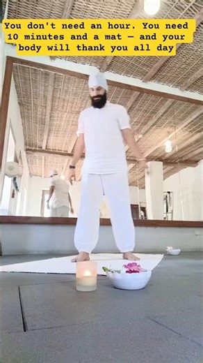 Wake Up, Stretch Out: Your Morning Yoga Ritual